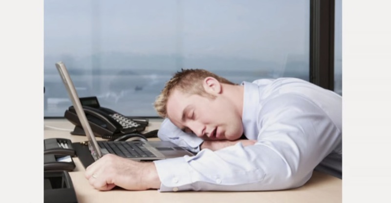 6時間睡眠だと自分を正しくコントロールできない–『スタンフォードの自分を変える教室』の著者が教える、意志力を高める生活習慣