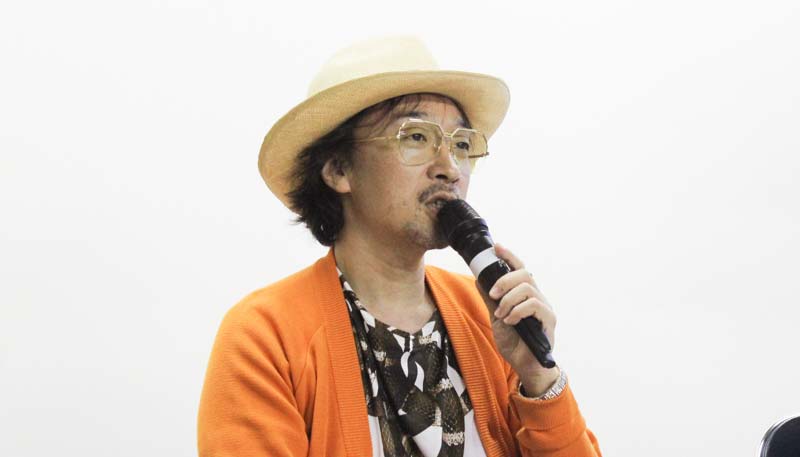 水中ニーソからケイト・アプトンまで 菊地成孔氏と語る、無重力の中の女の子の魅力