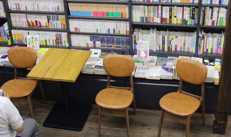 “穴”とは、モノとコトの間にあるニッチなものである–ドーナツの中心にある謎を哲学で解き明かす