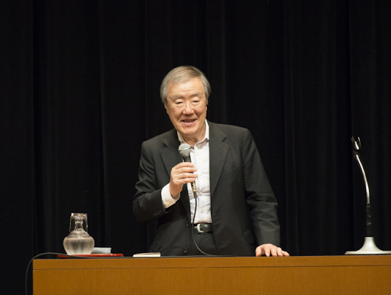 ライフネット出口氏が語る“忙しい大人”のための児童書入門「子どもには本質を見抜く力がある」