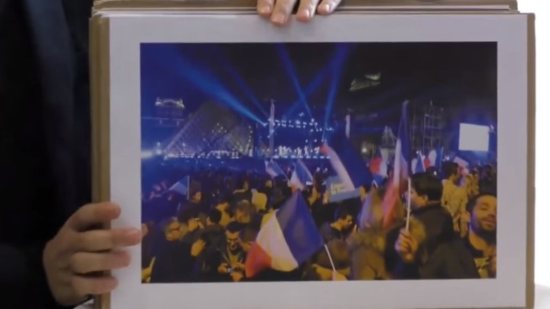 エンターテインメントの演出を政治にも フランスとアメリカに学ぶ、世論の盛り上げ方