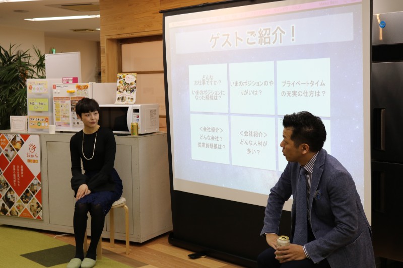 小売業の店舗の離職率が15%に減少 フルラとラクスルが「健康経営」を取り入れた背景